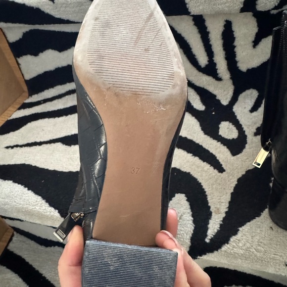 HM croc booties - Picture 5 of 6